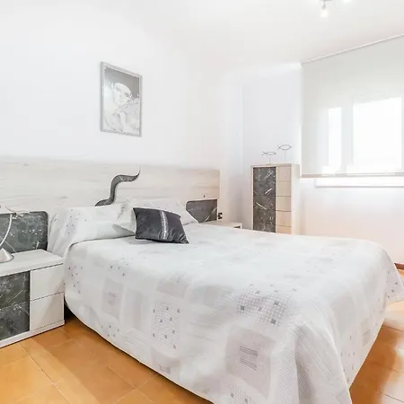 Apartment In With Kitchen Girona